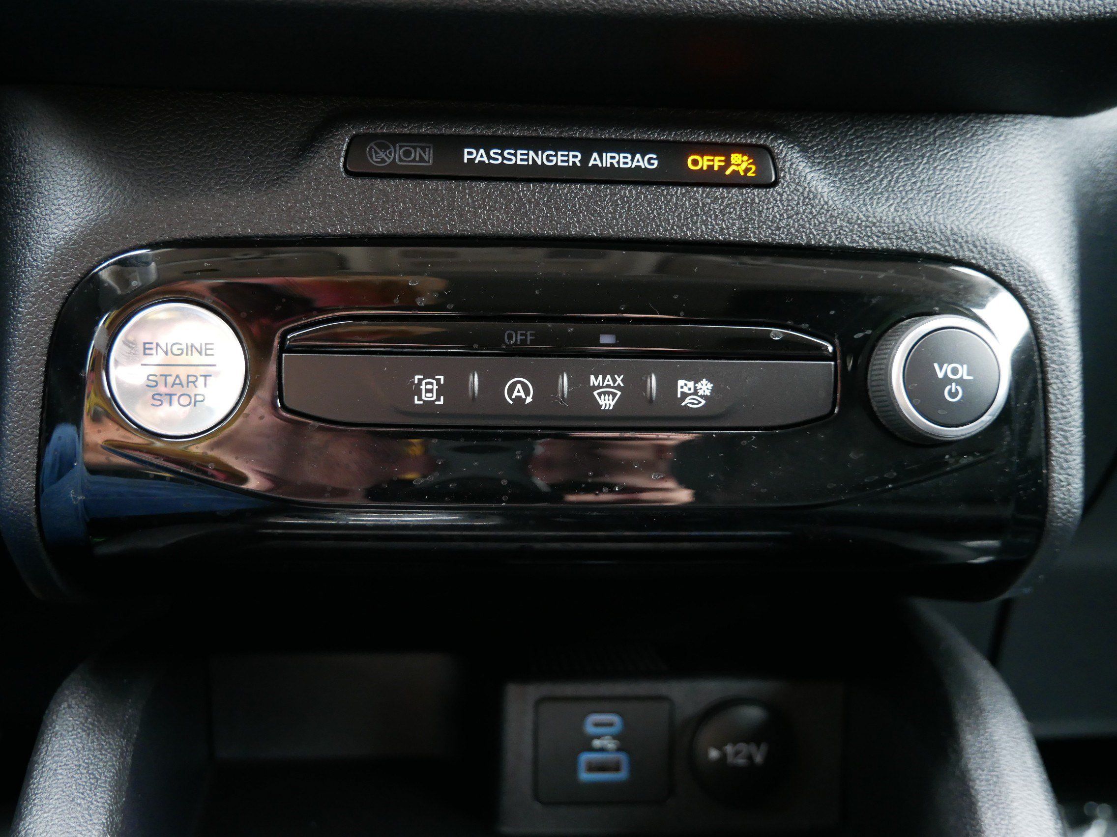 Used 2023 Ford Escape Active w/ Tech Pack #1 AWD/4WD image 27