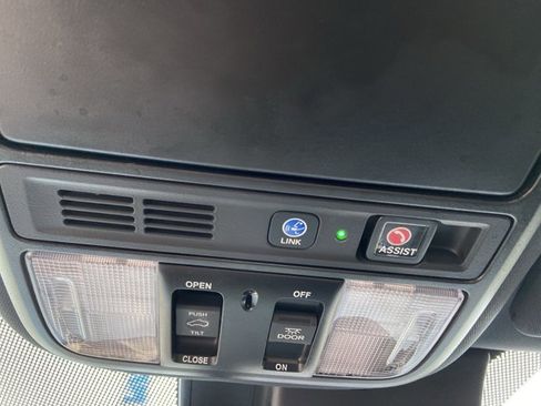 Used 2024 Honda Passport Black Edition image 45