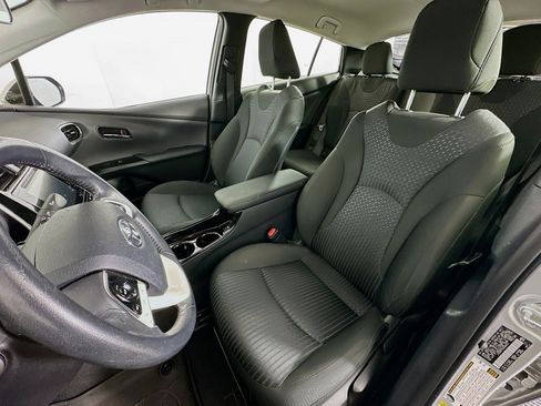 Used 2017 Toyota Prius Prime Plus image 13