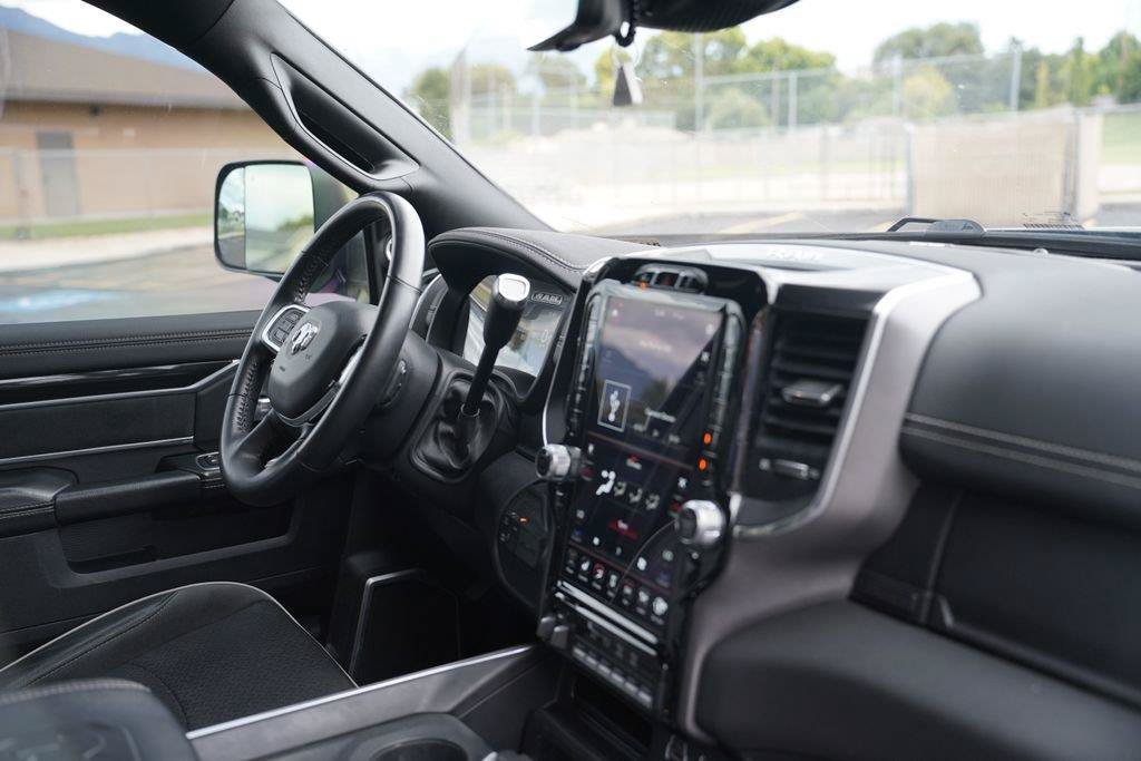 Used 2021 RAM 3500 Laramie AWD/4WD image 15