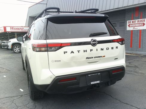 Used 2024 Nissan Pathfinder Rock Creek AWD/4WD image 6