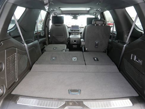 Used 2023 Chevrolet Tahoe High Country w/ Advanced Technology Package image 9