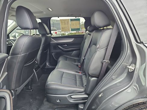 Used 2024 MAZDA CX-90 3.3 Turbo w/ Preferred Plus image 19