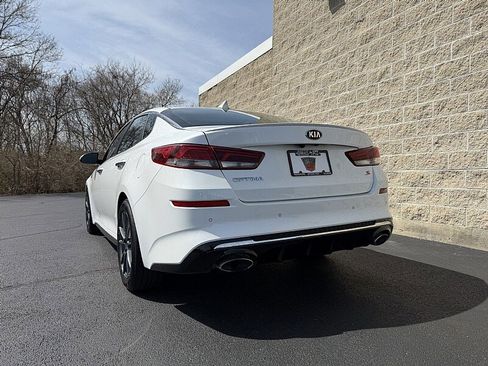 Used 2019 Kia Optima S image 6