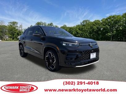 Used 2025 Volkswagen Tiguan SEL R-Line