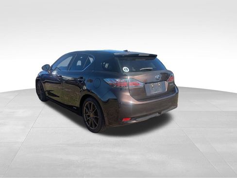 Used 2013 Lexus CT 200h Hybrid image 3