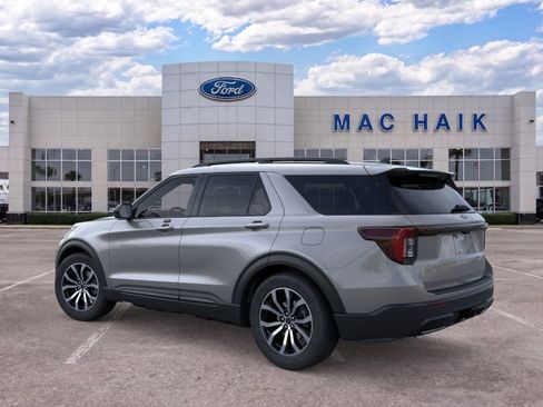 New 2026 Ford Explorer ST-Line RWD image 4