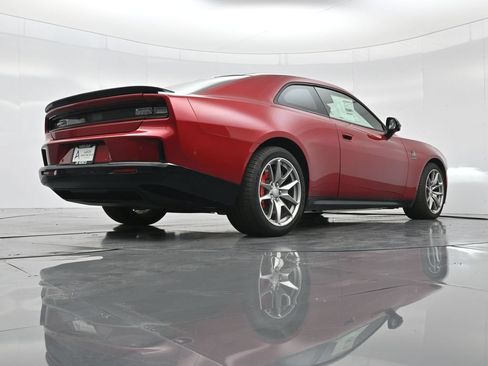 Used 2024 Dodge Charger Daytona Scat Pack w/ Plus Group AWD/4WD image 40