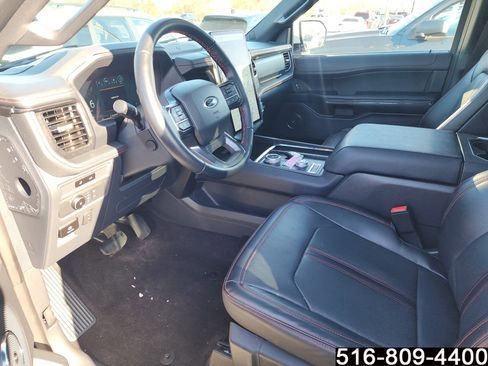 Used 2022 Ford Expedition Max Limited image 15