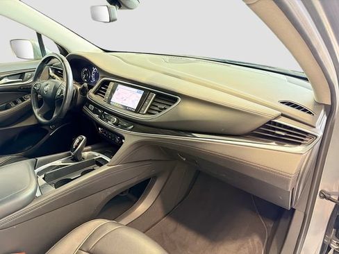 Used 2020 Buick Enclave Avenir w/ Avenir Technology Package AWD/4WD image 27