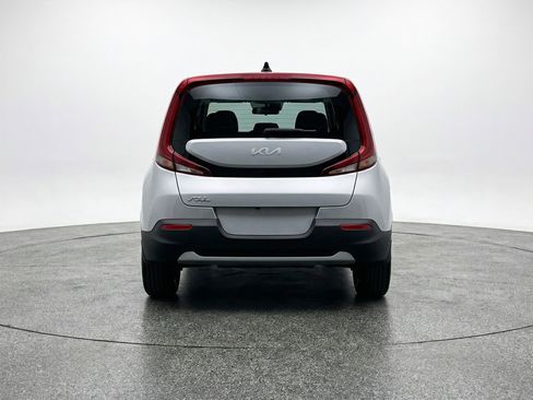 Used 2025 Kia Soul LX w/ LX Technology Package image 7
