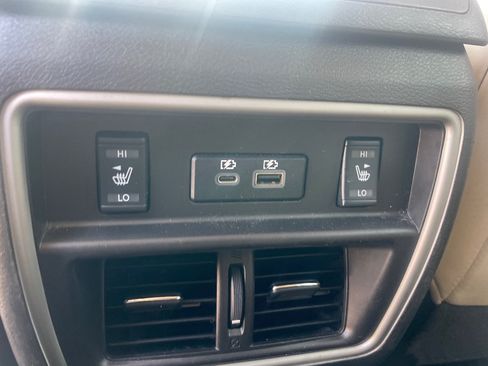 Used 2020 Nissan Murano Platinum FWD image 17