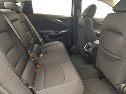 Used 2025 Chevrolet Malibu LT image 19