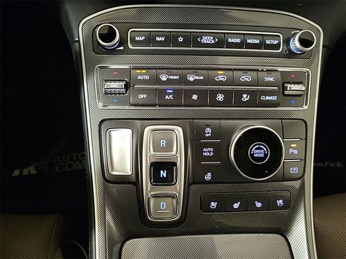 Used 2023 Hyundai Santa Fe Limited w/ Cargo Package image 21