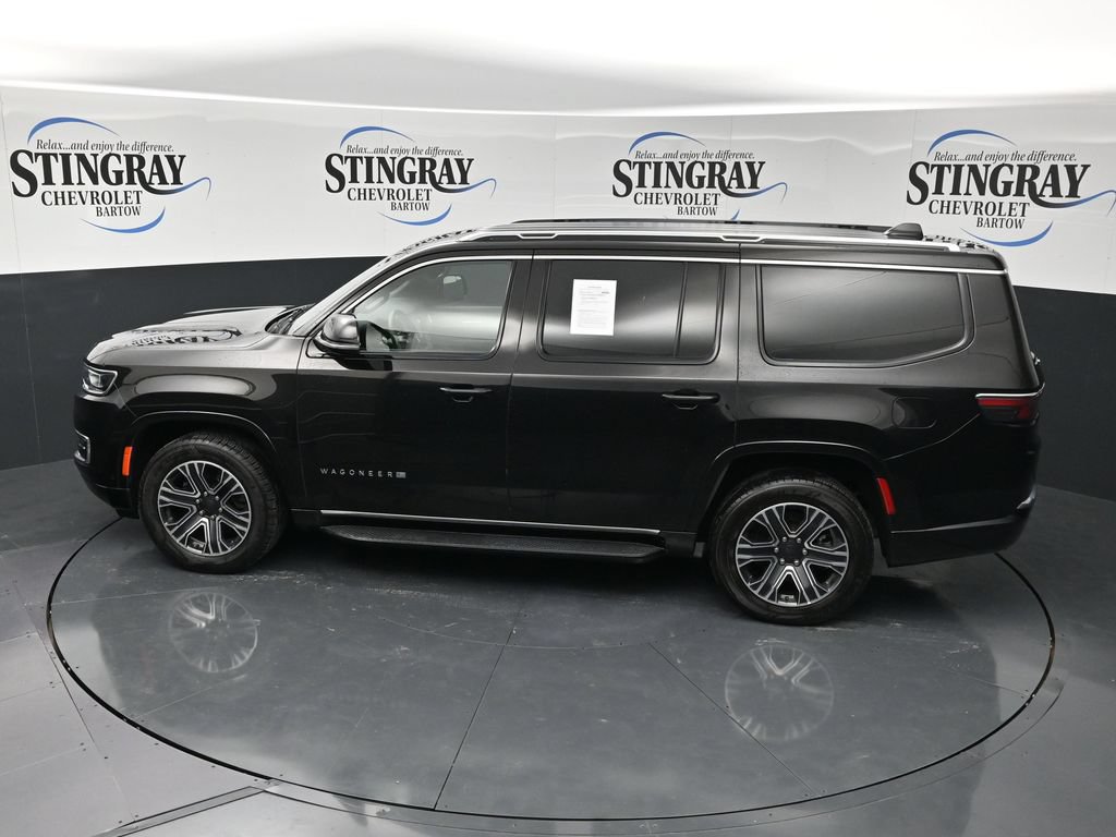 Used 2024 Jeep Wagoneer Series II w/ Flexible Seating Group AWD/4WD image 24