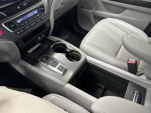 Used 2021 Honda Pilot Special Edition image 21