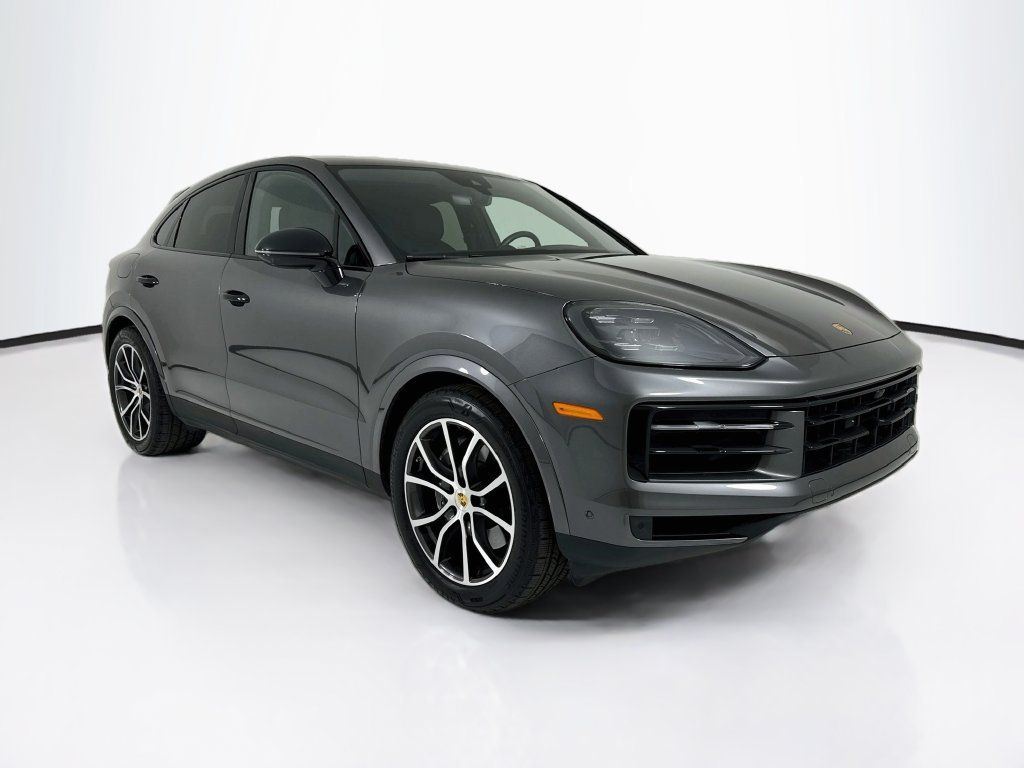Certified 2024 Porsche Cayenne Coupe AWD/4WD image 9