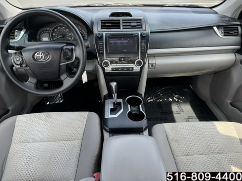 Used 2014 Toyota Camry LE FWD image 16