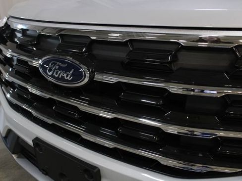 New 2026 Ford Explorer Active w/ Active Comfort Package image 70