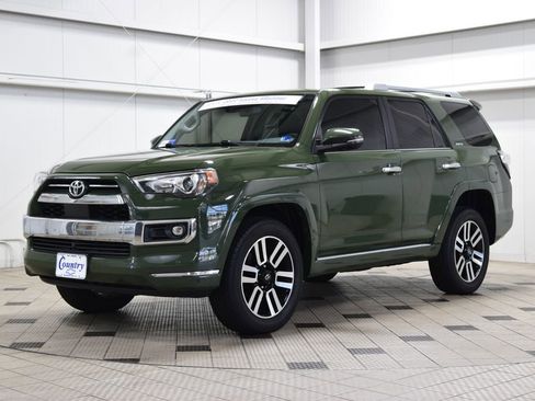 Used 2022 Toyota 4Runner Limited image 3