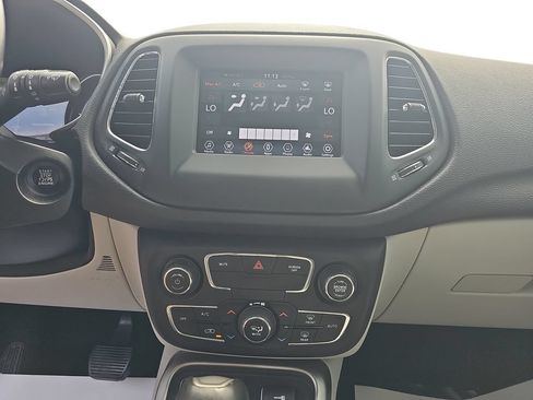 Used 2019 Jeep Compass Latitude w/ Popular Equipment Group FWD image 23