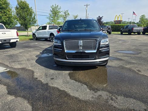 Used 2022 Lincoln Navigator Reserve AWD/4WD image 6