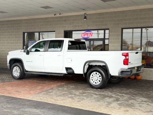 Used 2023 Chevrolet Silverado 2500 LT AWD/4WD image 55