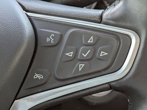 Used 2022 Chevrolet Equinox Premier image 28