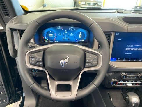 New 2025 Ford Bronco Outer Banks image 19