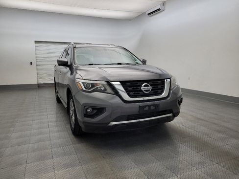 Used 2017 Nissan Pathfinder SL w/ Cargo Package image 14