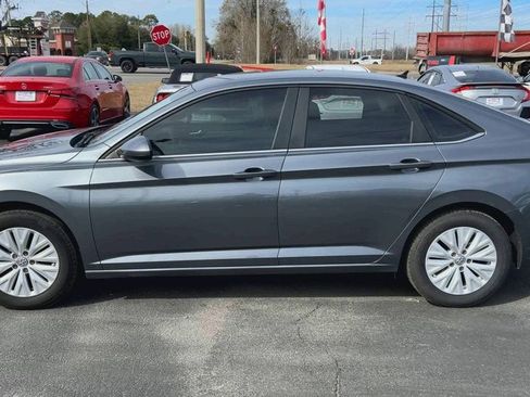 Used 2019 Volkswagen Jetta S w/ Driver Assistance Package image 5