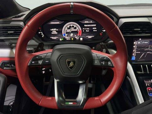 Used 2019 Lamborghini Urus AWD/4WD image 39