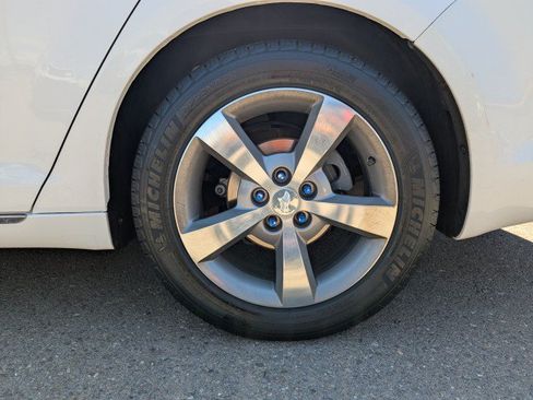 Used 2009 Chevrolet Malibu LT FWD image 25