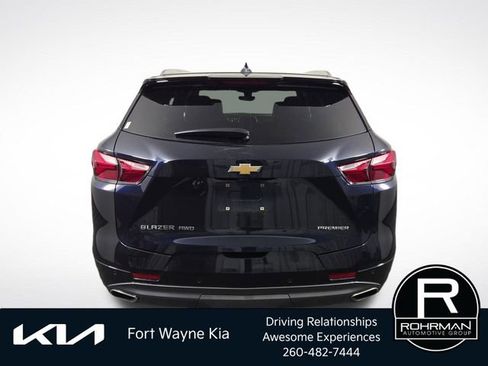 Used 2020 Chevrolet Blazer Premier w/ Driver Confidence II Package AWD/4WD image 9