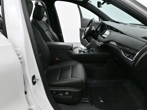 Used 2019 Cadillac XT4 Sport w/ Enhanced Visibility Package image 31