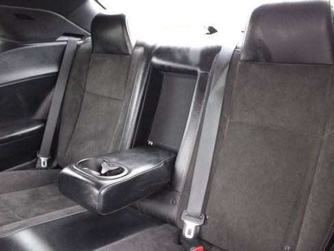 Used 2016 Dodge Challenger R/T Plus image 18