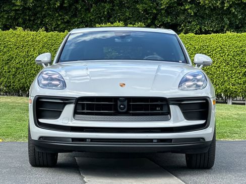New 2026 Porsche Macan AWD/4WD image 11
