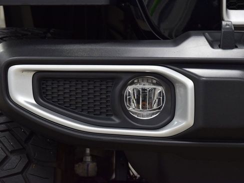 Used 2021 Jeep Wrangler Unlimited Sahara image 11