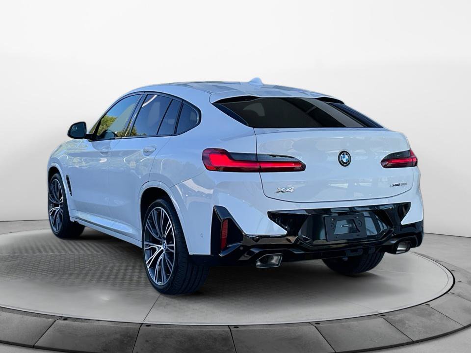 Used 2025 BMW X4 xDrive30i w/ Premium Package AWD/4WD image 5