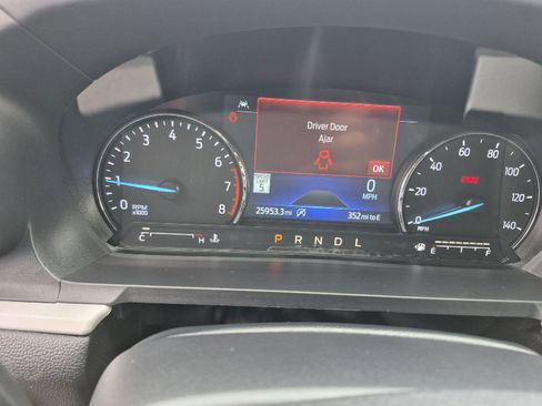 Used 2023 Ford Explorer XLT w/ Equipment Group 202A image 6