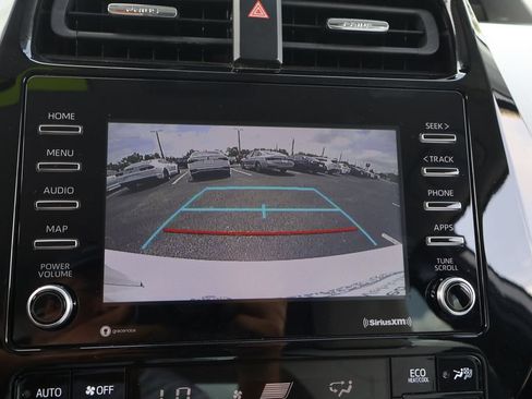 Certified 2021 Toyota Prius XLE FWD image 23