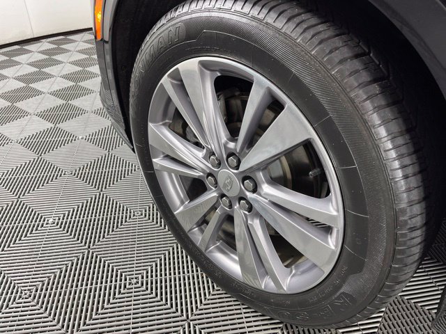 Used 2023 Cadillac XT6 Premium Luxury FWD image 14