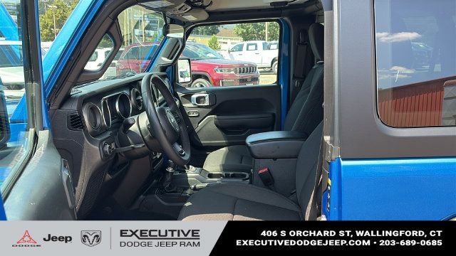 Used 2023 Jeep Wrangler Sport AWD/4WD image 9