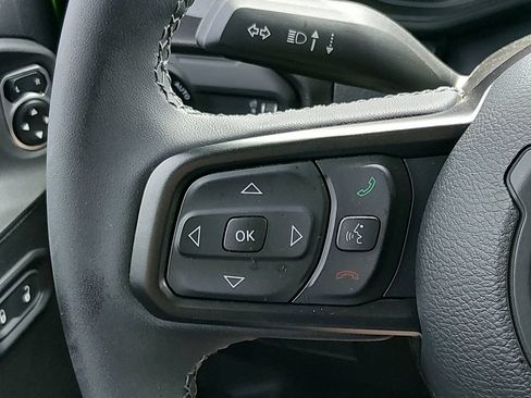 Used 2025 Jeep Wrangler Sport AWD/4WD image 21