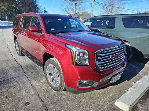 Used 2020 GMC Yukon XL SLT w/ Value Plus Edition image 1