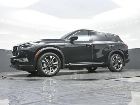 Used 2025 INFINITI QX60 Luxe w/ Cargo Package image 34