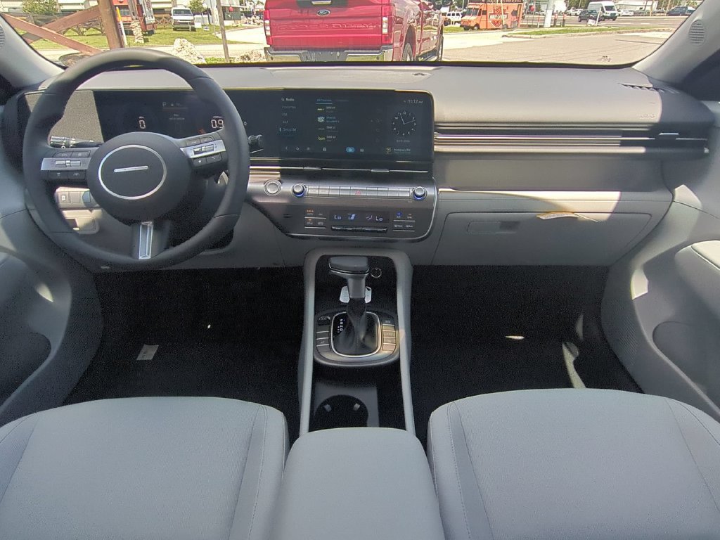 Used 2027 Hyundai Kona SEL Sport FWD image 17