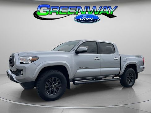 Used 2023 Toyota Tacoma SR5 RWD image 1
