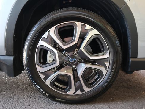 Used 2024 Subaru Ascent Touring w/ Popular Package #2 AWD/4WD image 46
