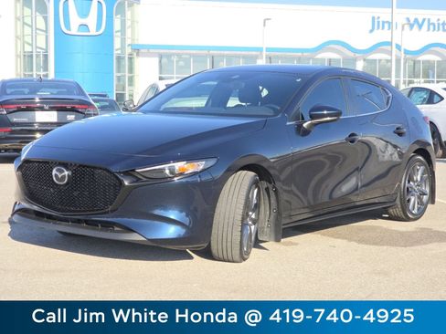 Used 2023 MAZDA MAZDA3 s image 14